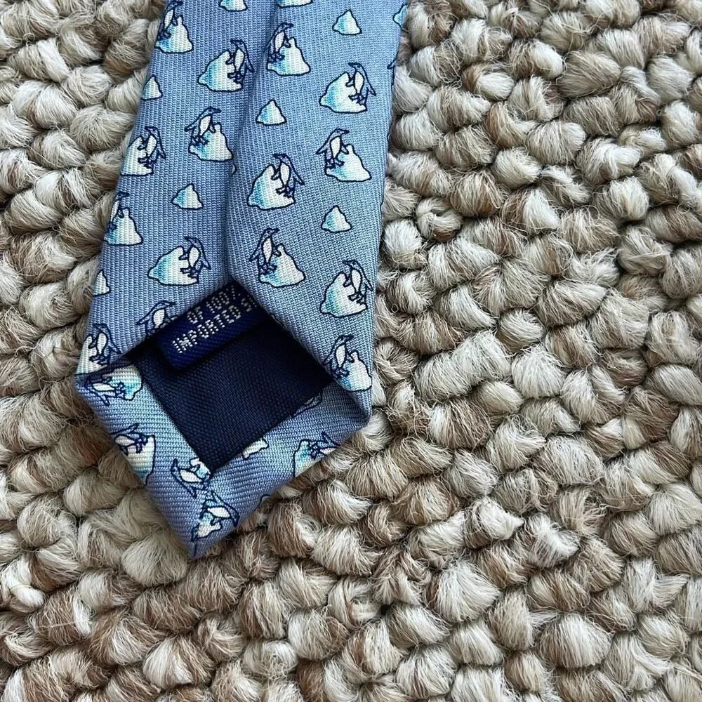Vineyard Vines Custom Collection Necktie Blue Neck Tie Silk Penguin on an iceber